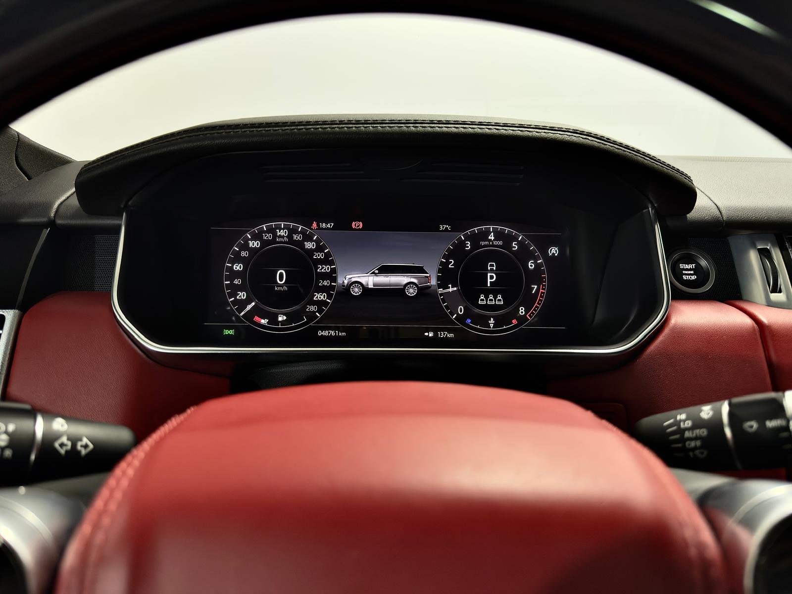 
								Land Rover Range Rover Vogue SE full									