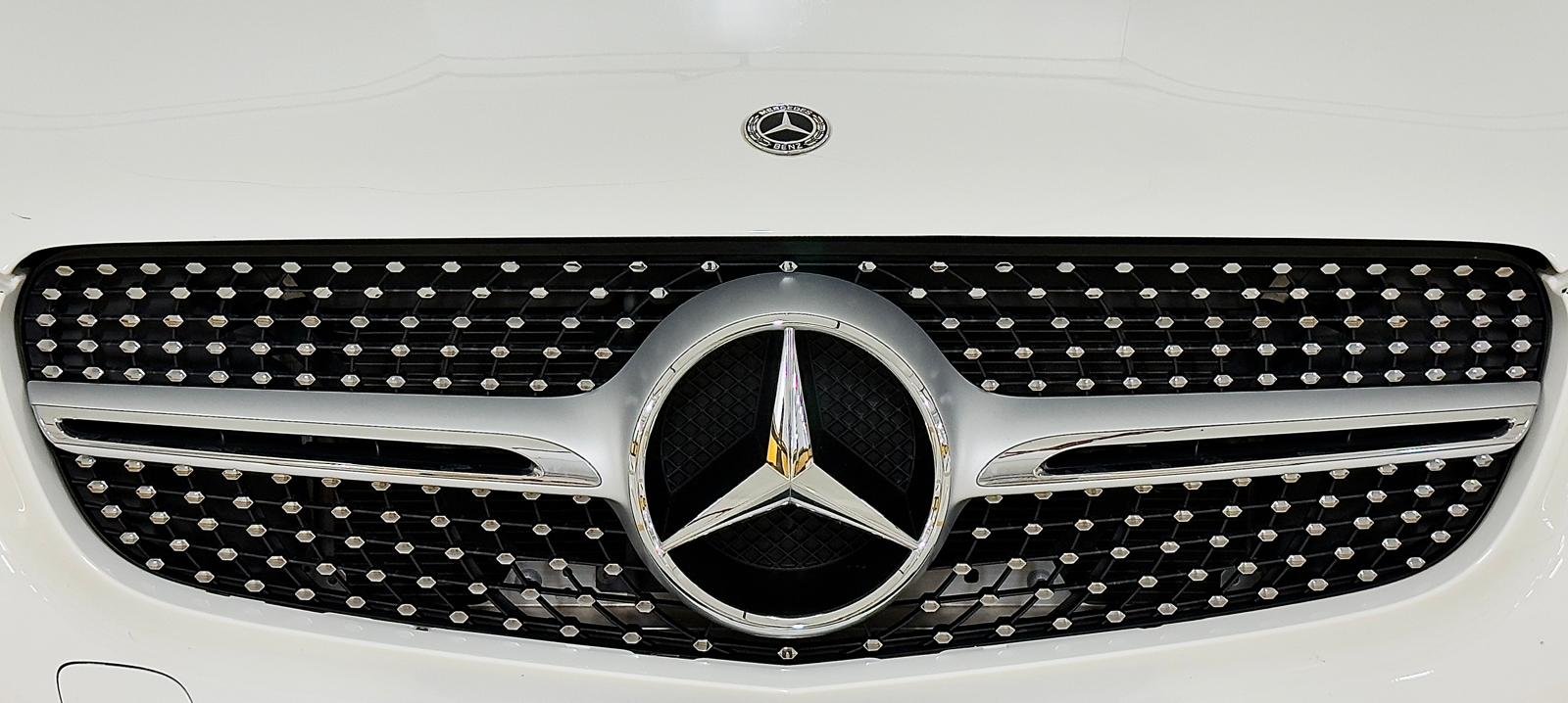 
								Mercedes-Benz GLC 250 full									