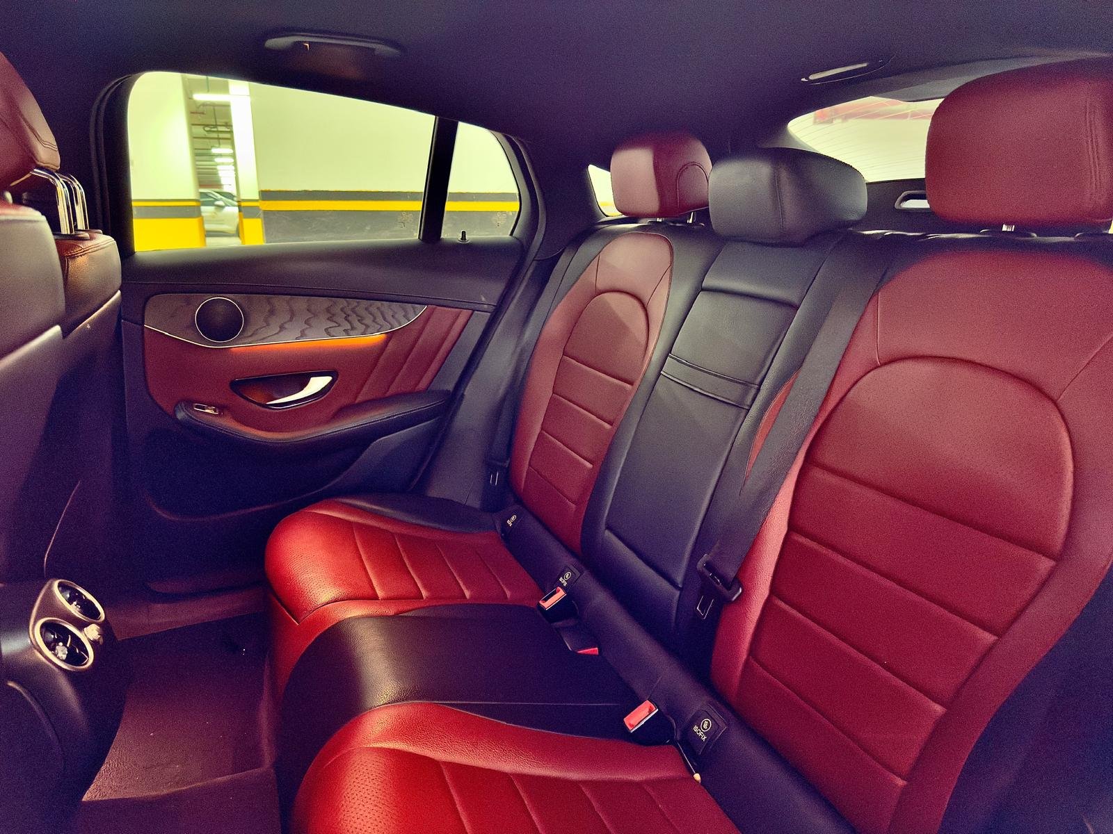 
								Mercedes-Benz GLC 250 full									