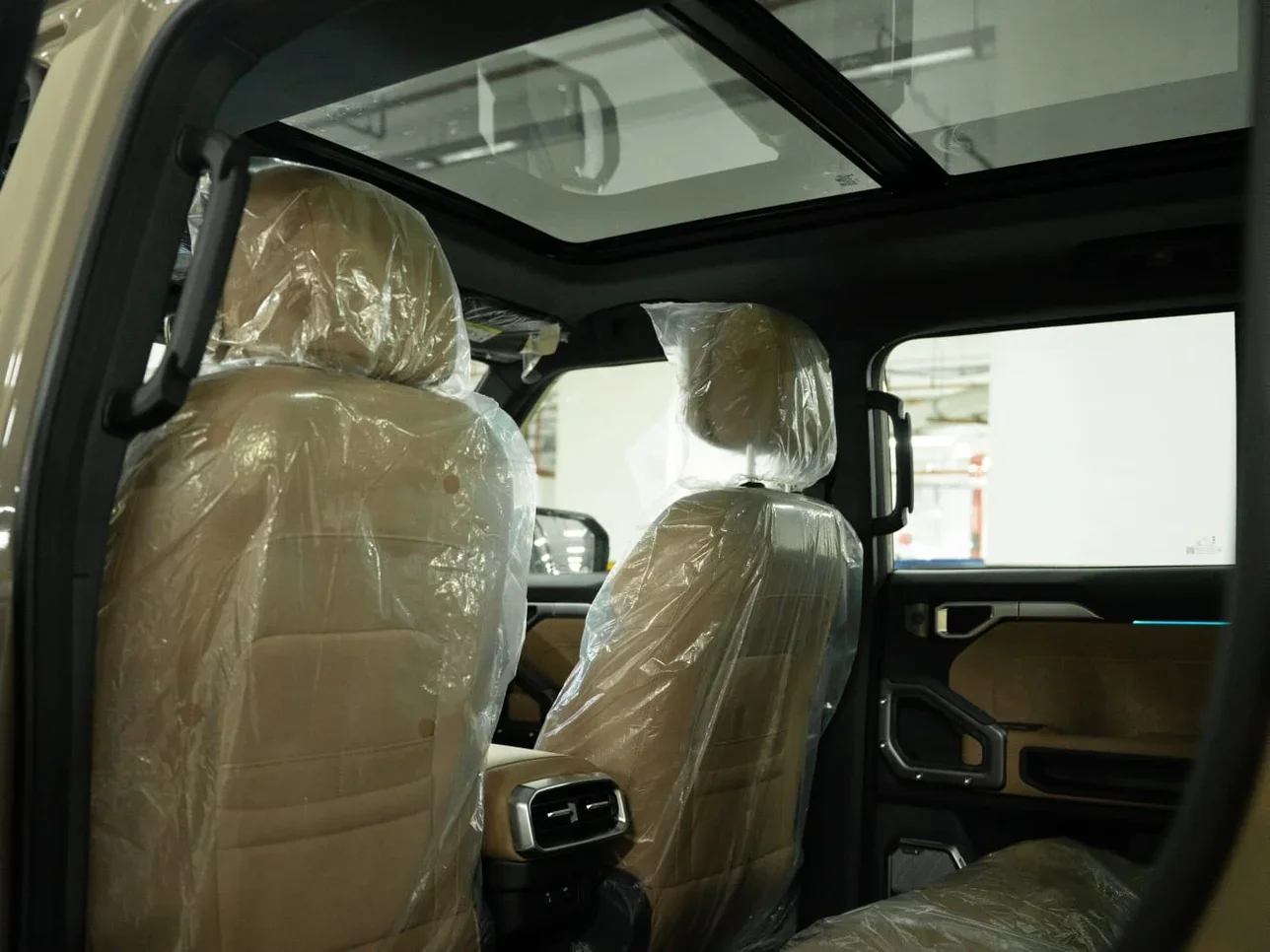 
								Jetour T2 Luxury full									