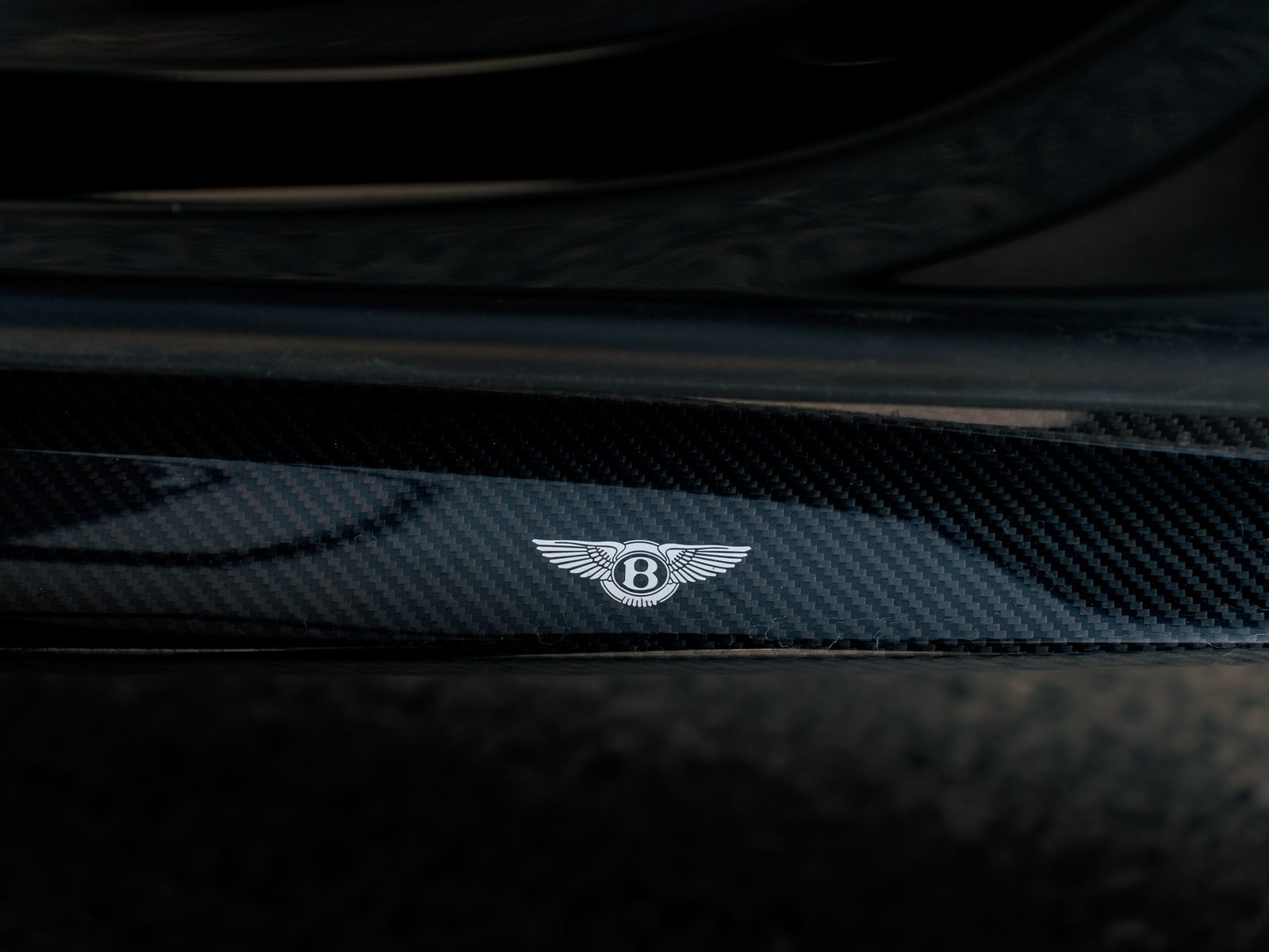 
								Bentley Bentayga Mulliner full									