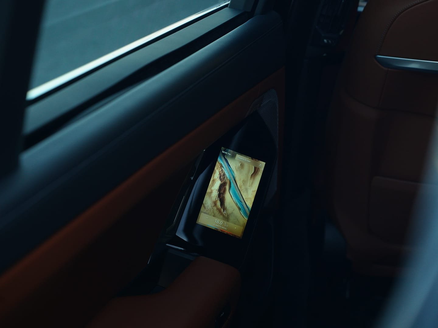 
								BMW 7-Series 735i full									