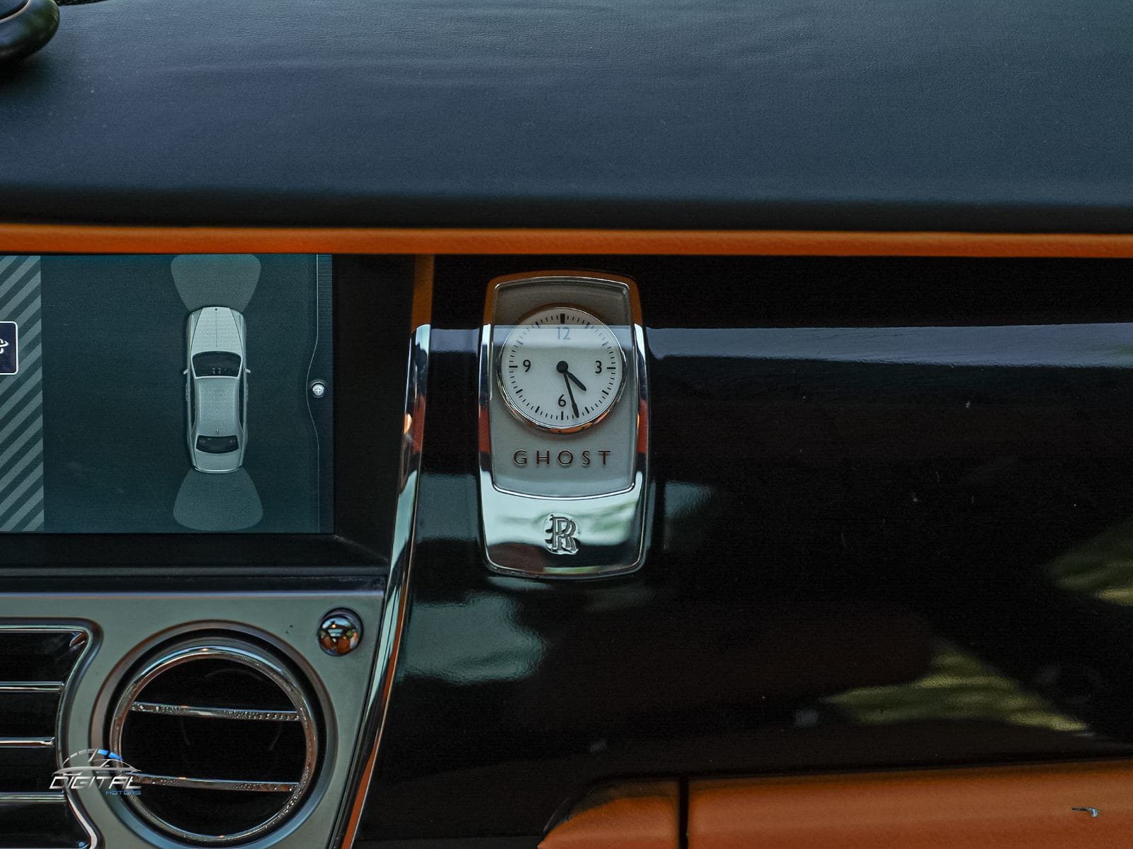 
								Rolls-Royce Ghost full									