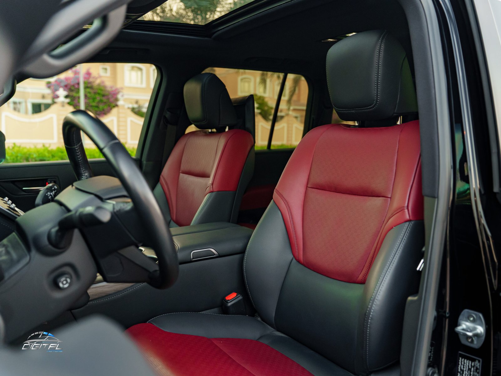 
								Toyota Land Cruiser VXR Twin Turbo full									