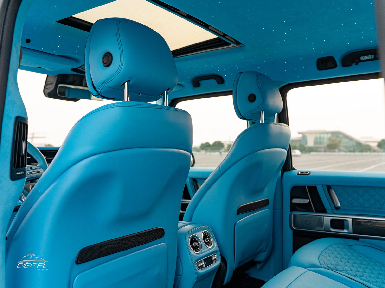 
								Mercedes-Benz G-Class 63 Brabus full									