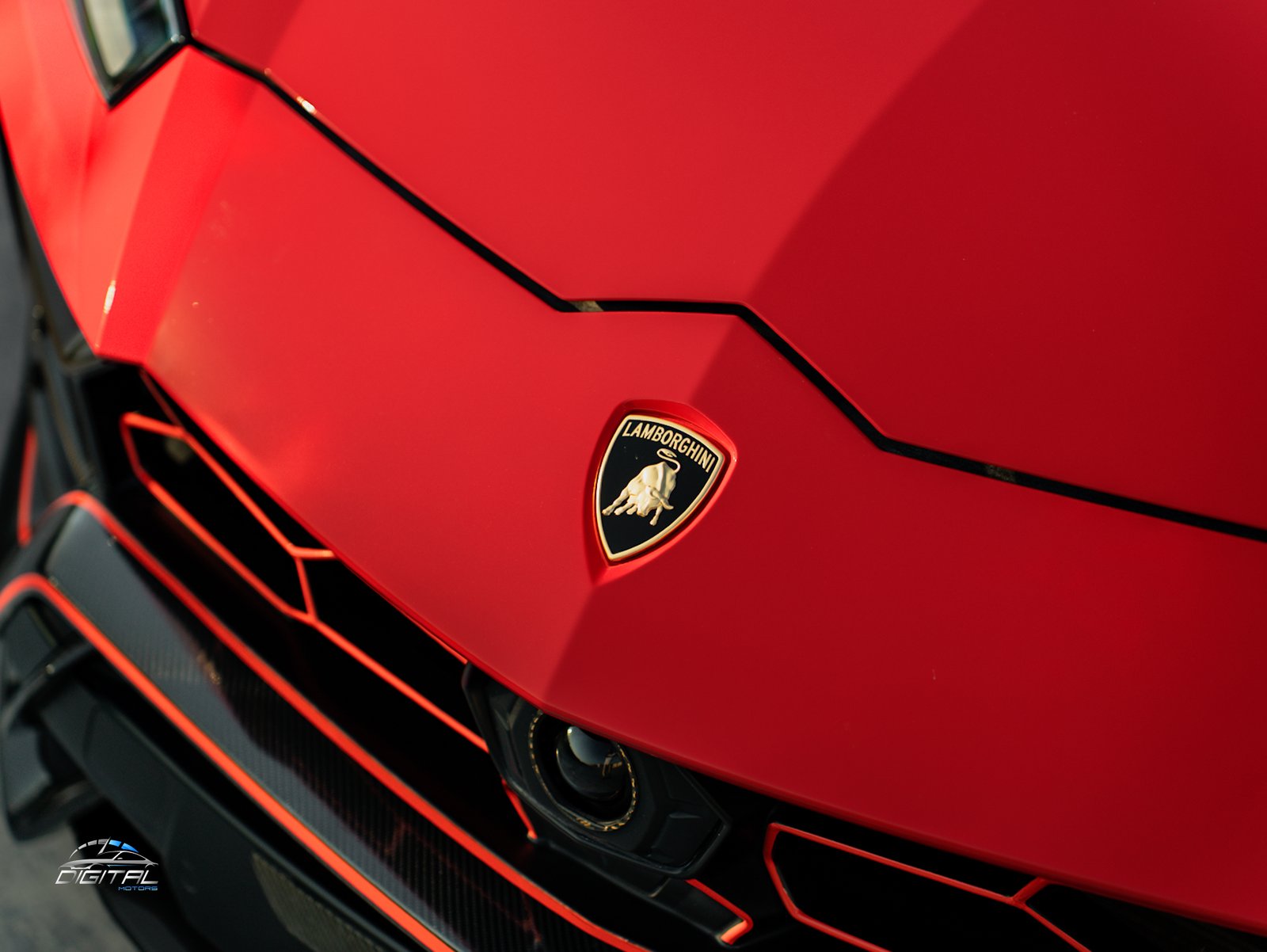 
								Lamborghini Urus full									