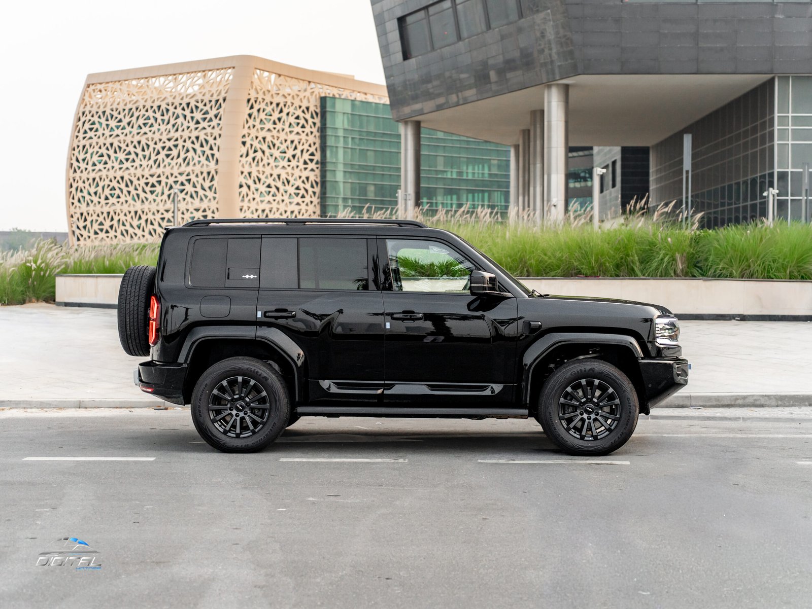 
								BYD Leopard 5 Ultra full									