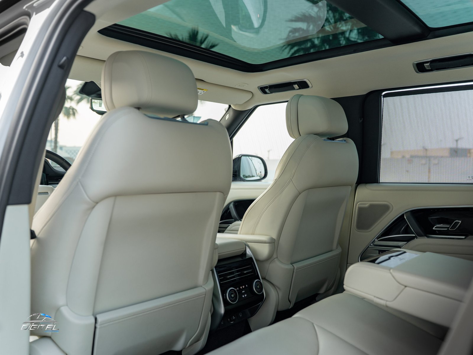 
								Range Rover Vogue HSE full									