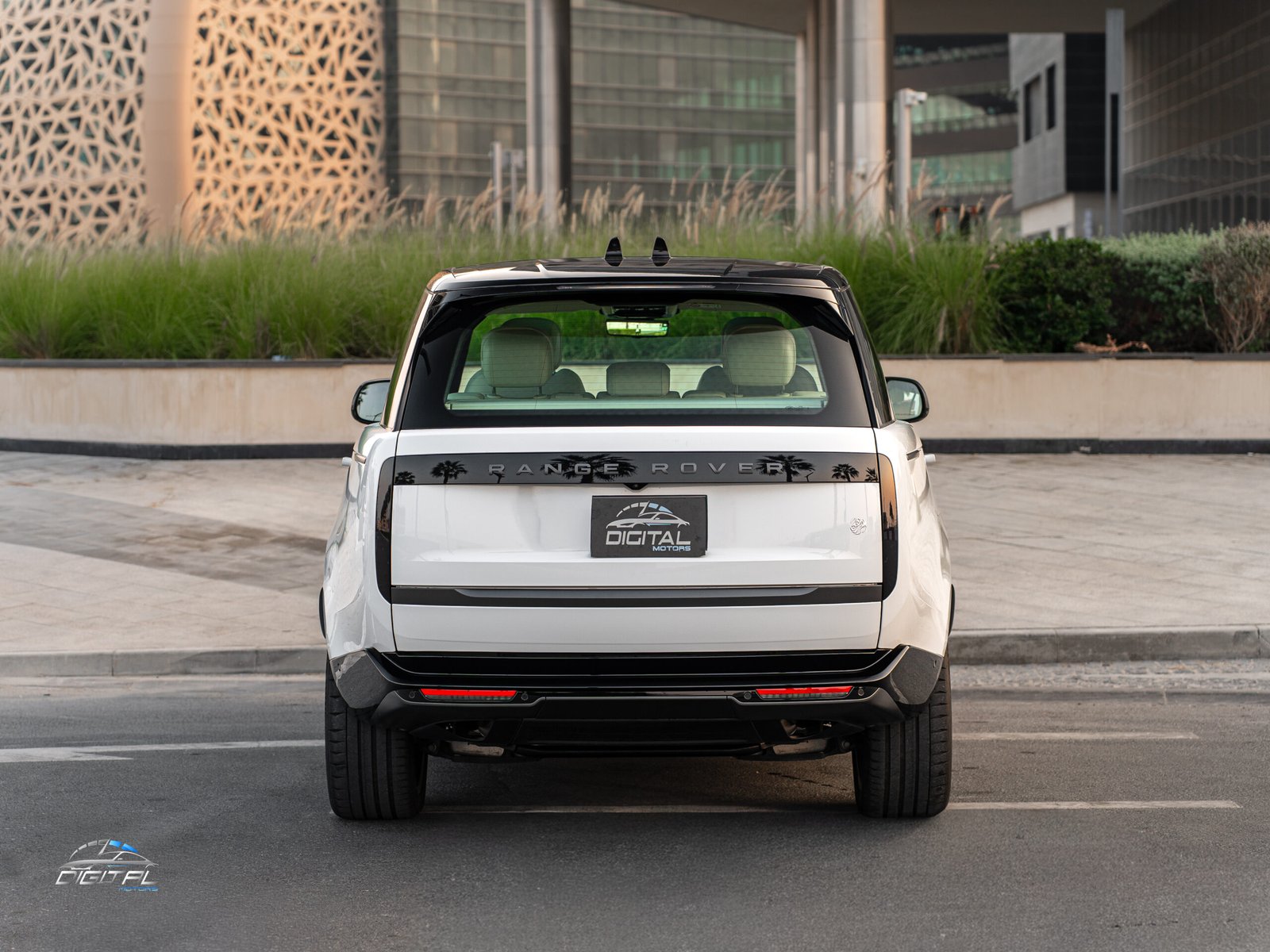 
								Range Rover Vogue HSE full									