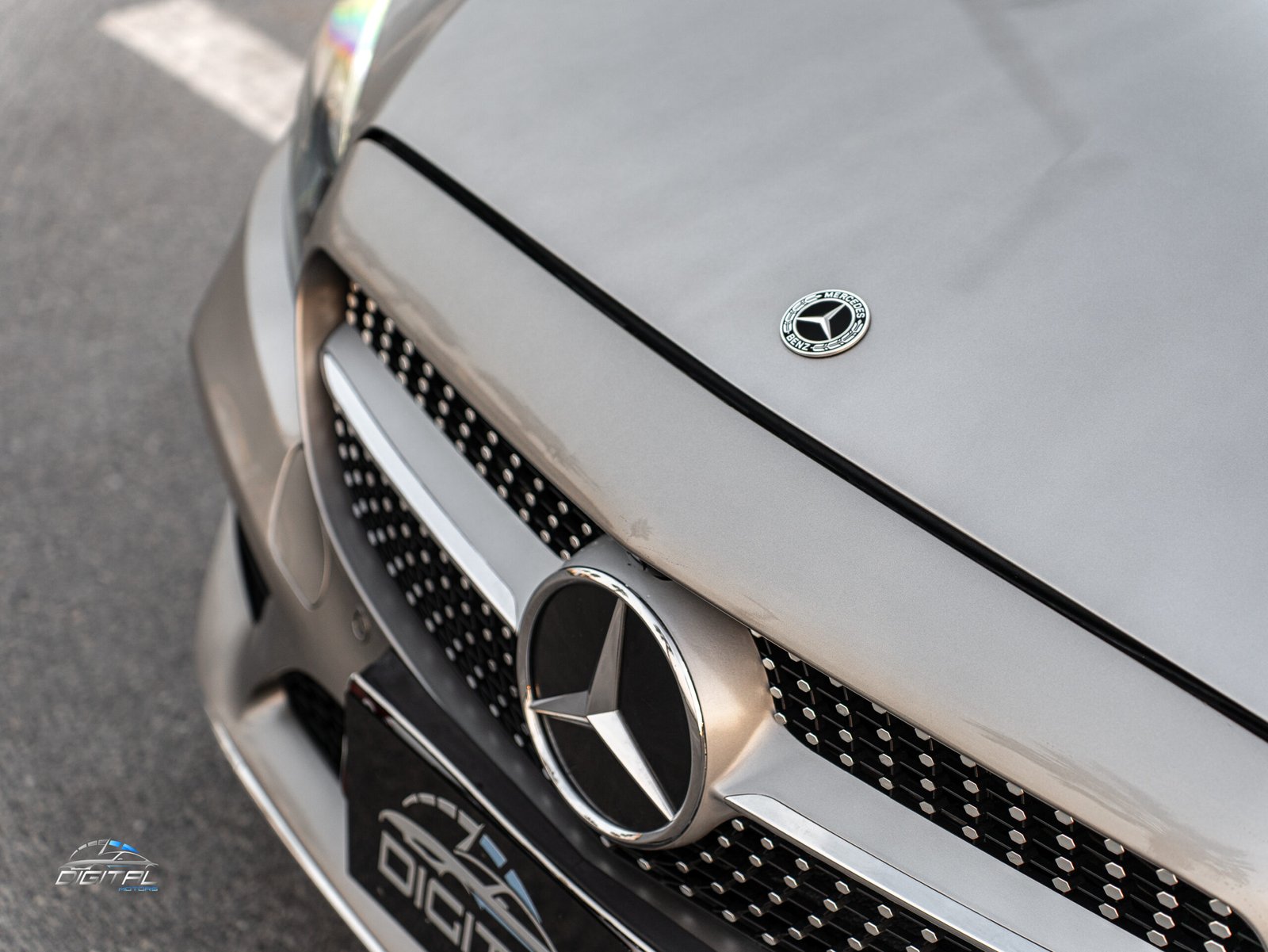 
								Mercedes Benz C200 2019 full									