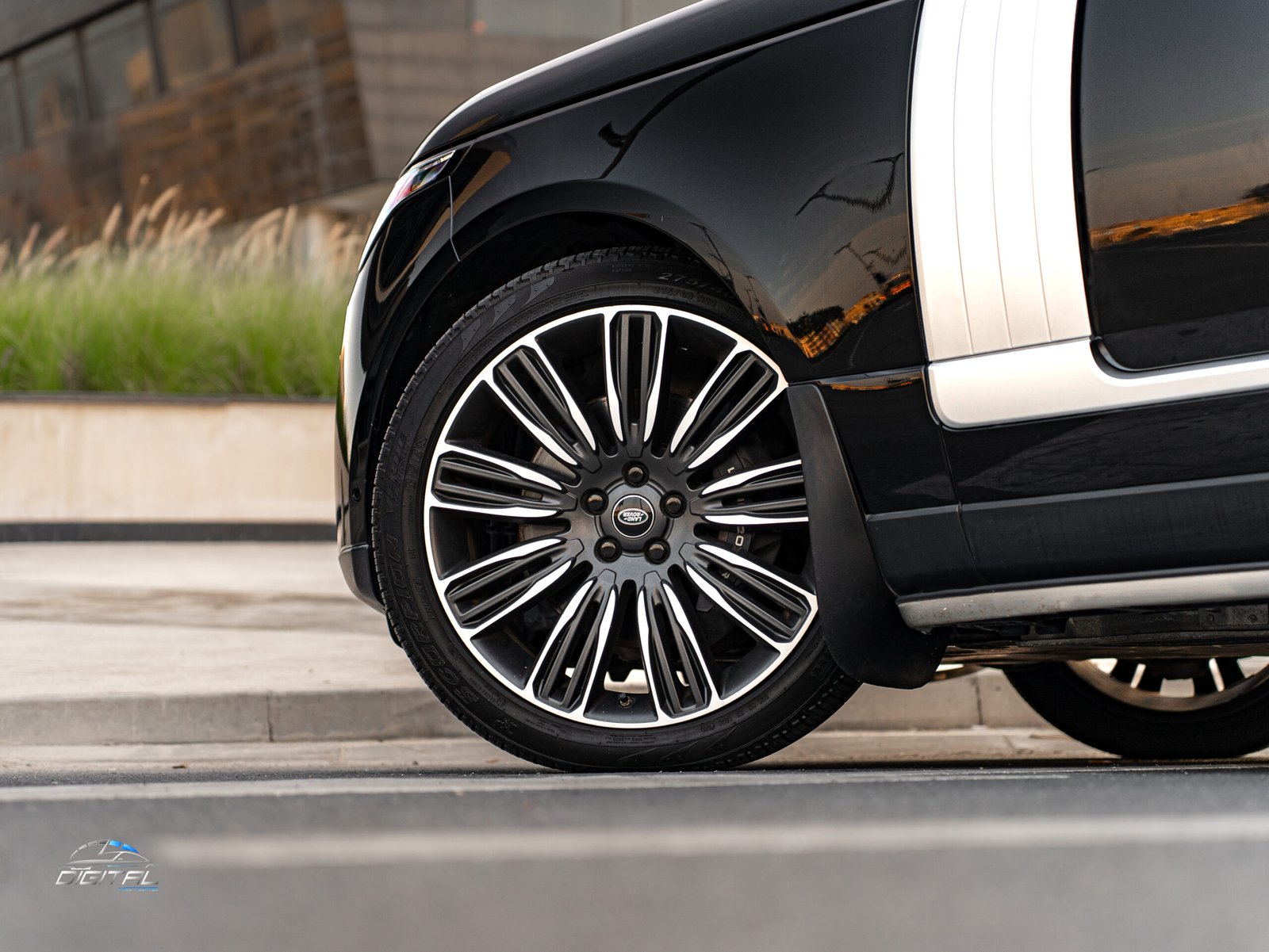 
								Range Rover Vogue SE 2020 full									