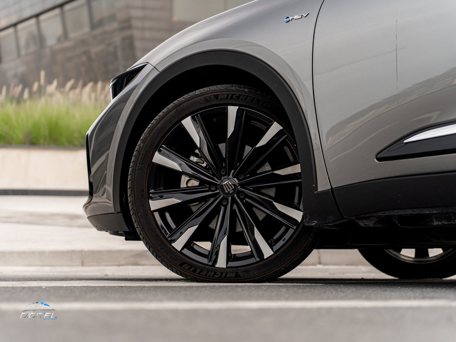 
								Toyota Crown Hybrid 2024 full									