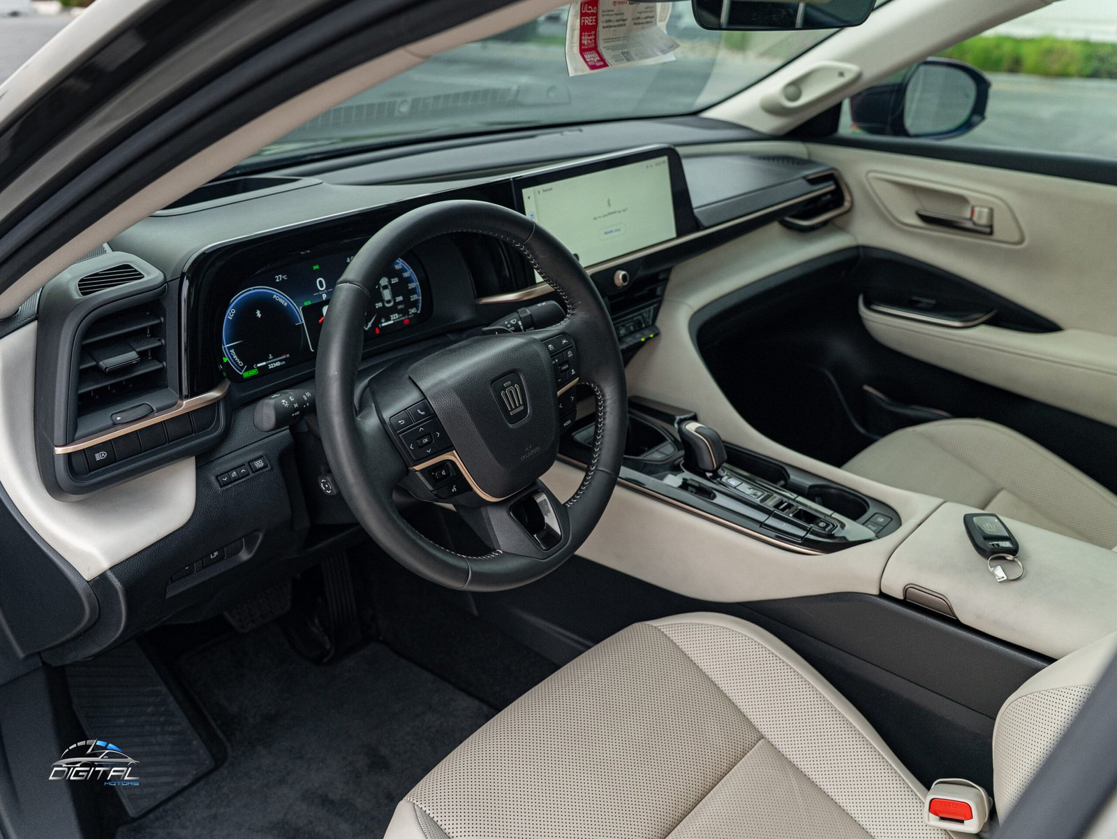 
								Toyota Crown Hybrid 2024 full									