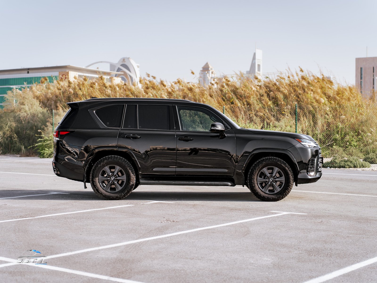 
								Lexus LX 600 Overtrail full									