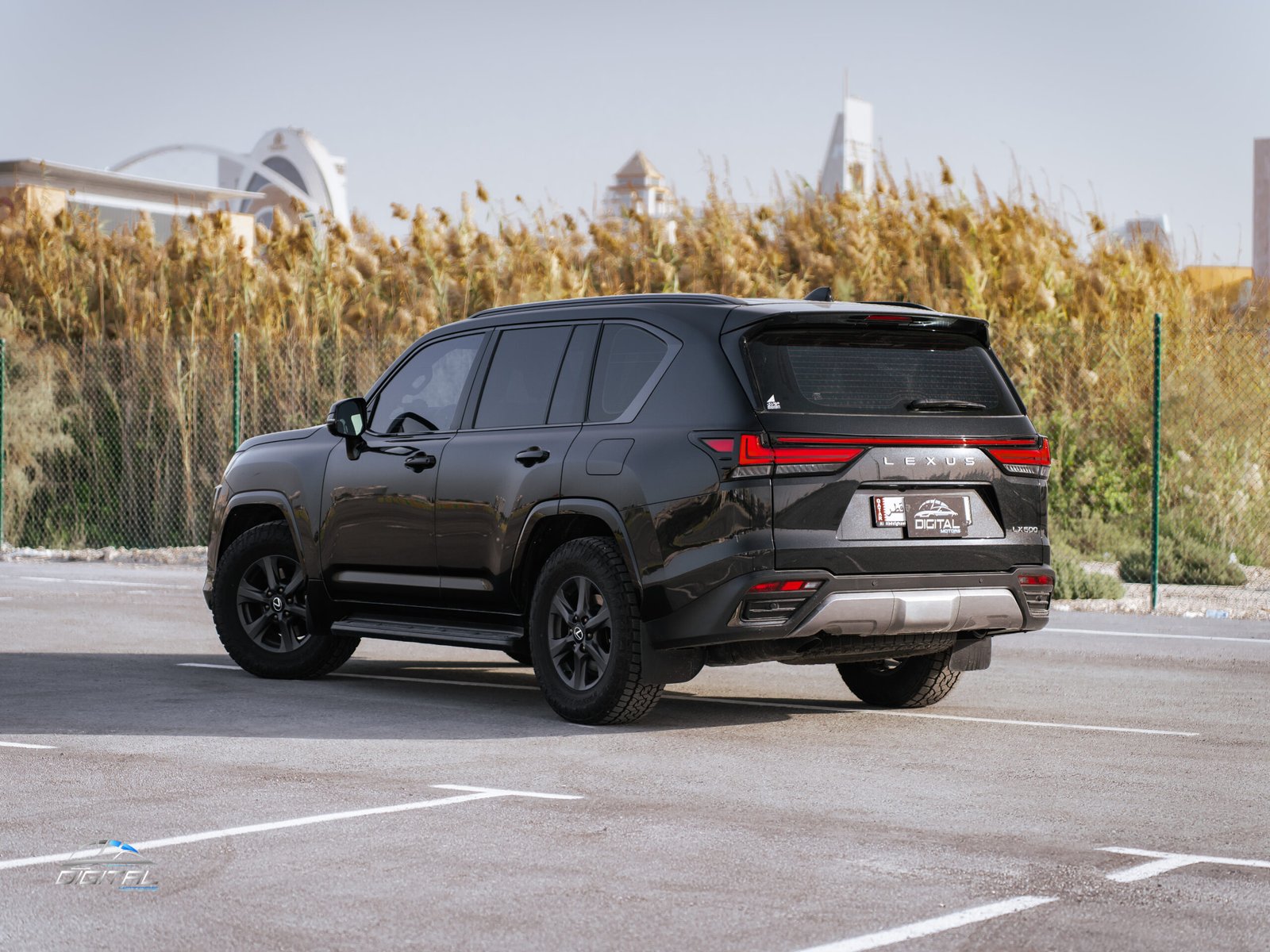 
								Lexus LX 600 Overtrail full									