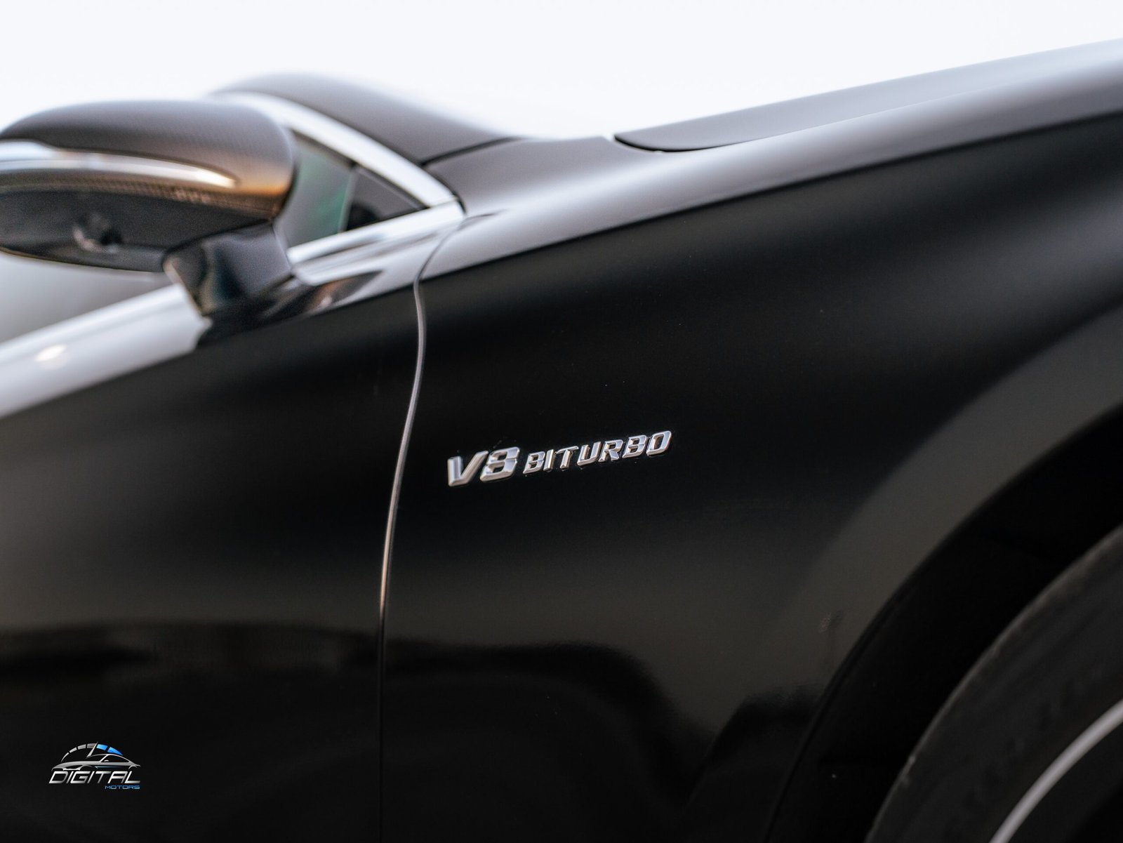 
								Mercedes Benz S63 AMG full									