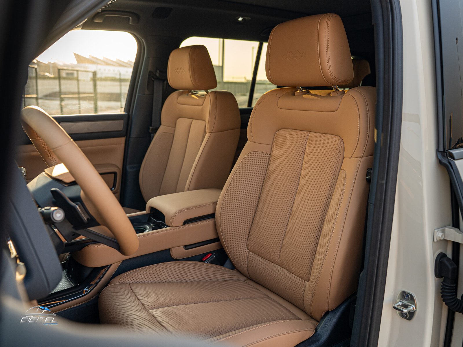 
								BYD Leopard 5 Ultra 5 full									