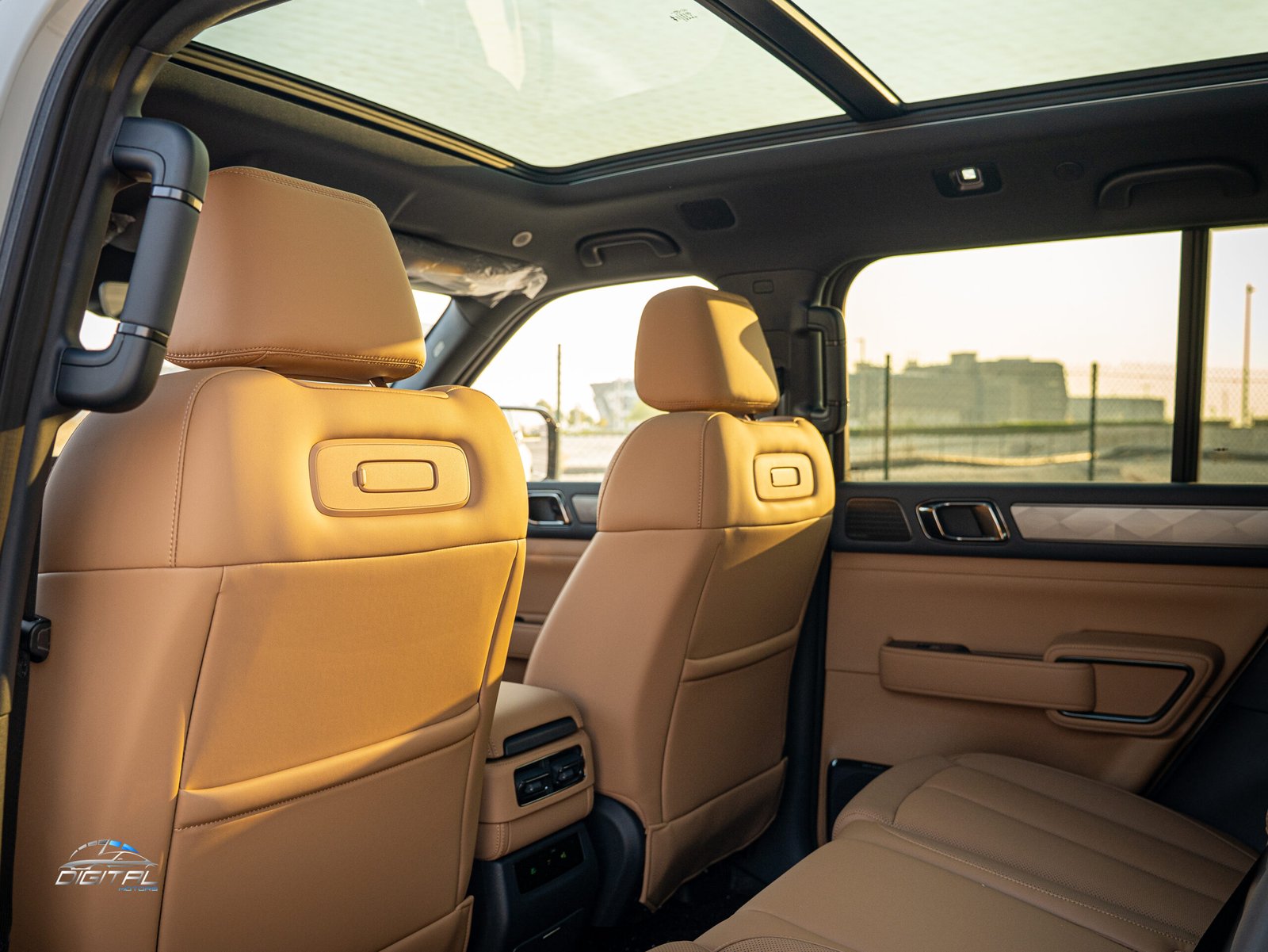 
								BYD Leopard 5 Ultra 5 full									