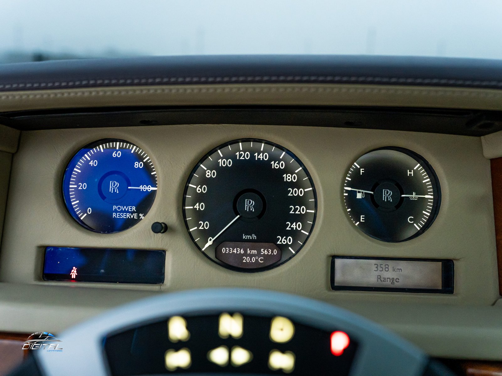 
								Rolls-Royce Phantom full									