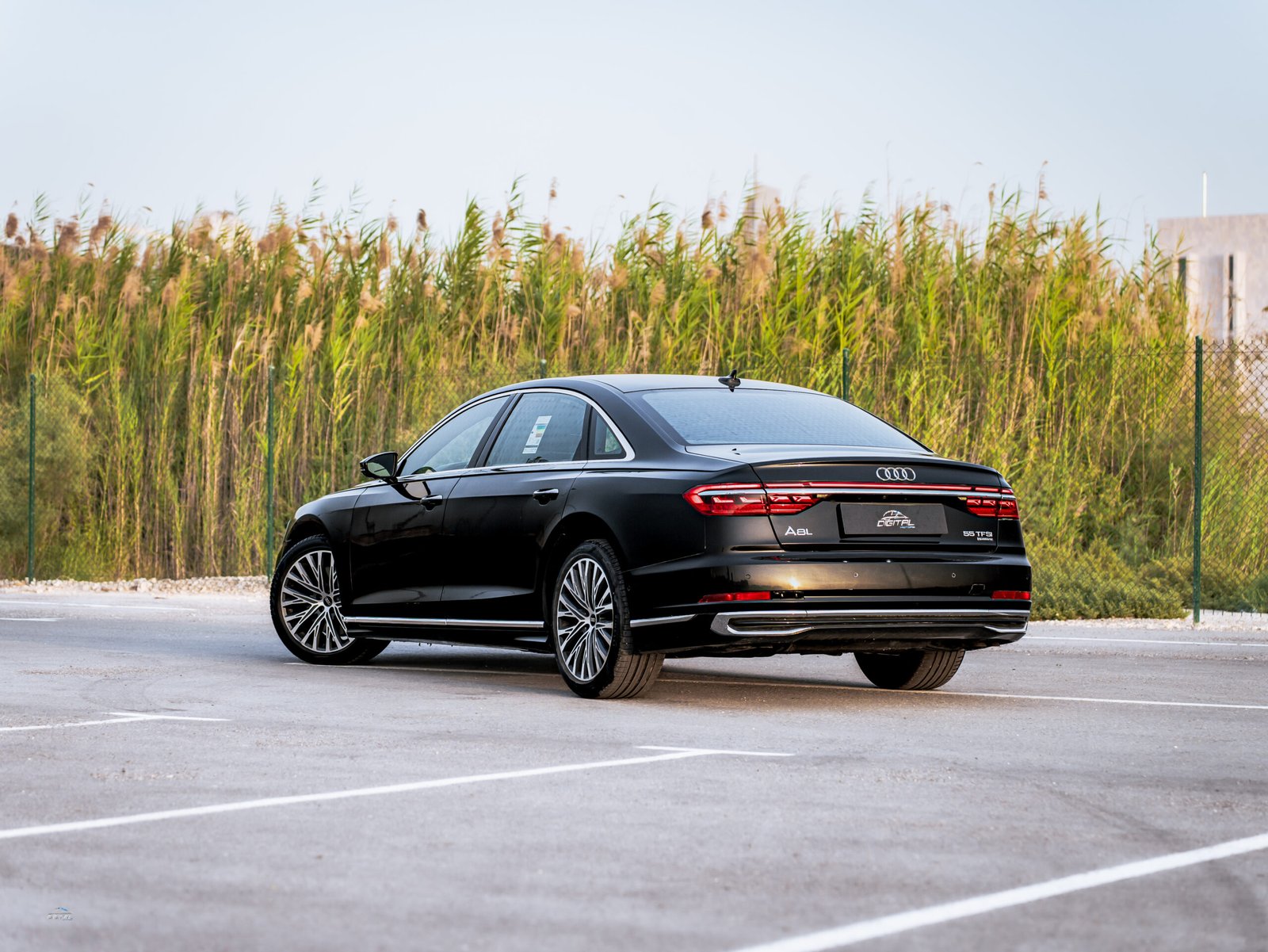 
								Audi A8 L full									