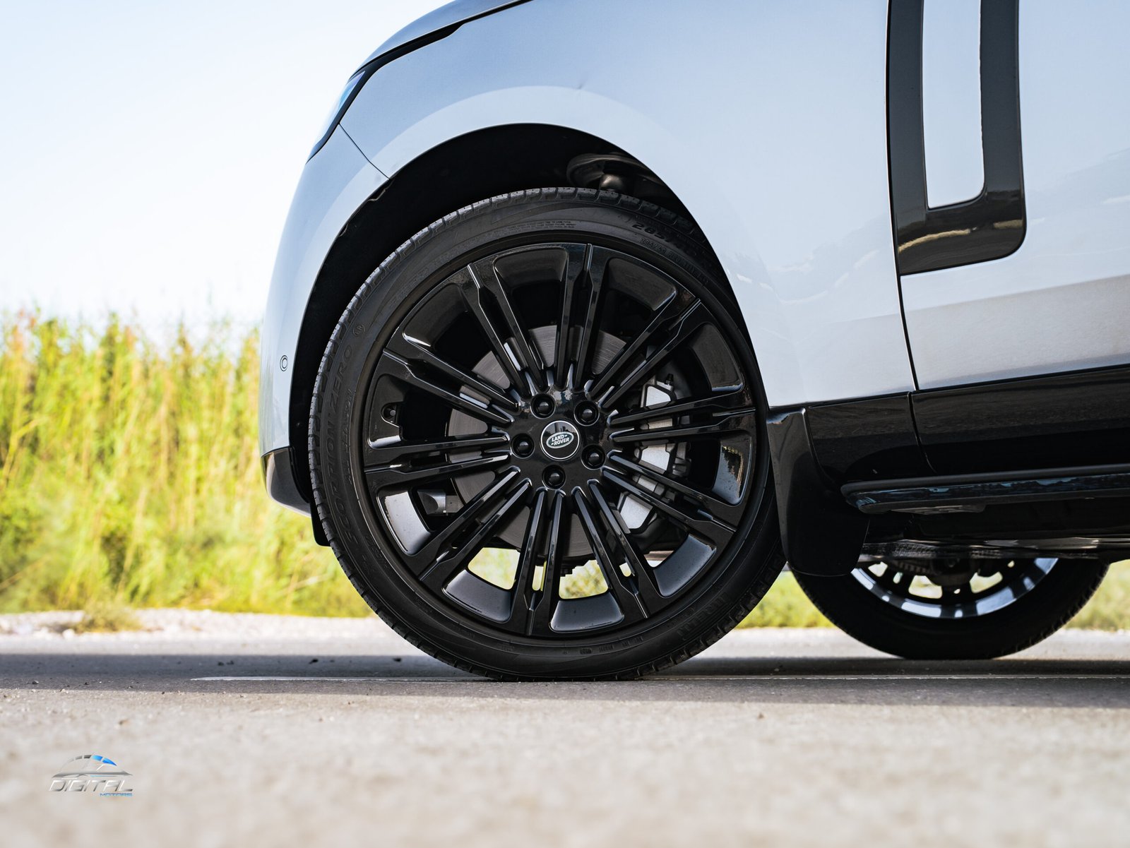 
								Range Rover Vogue HSE full									